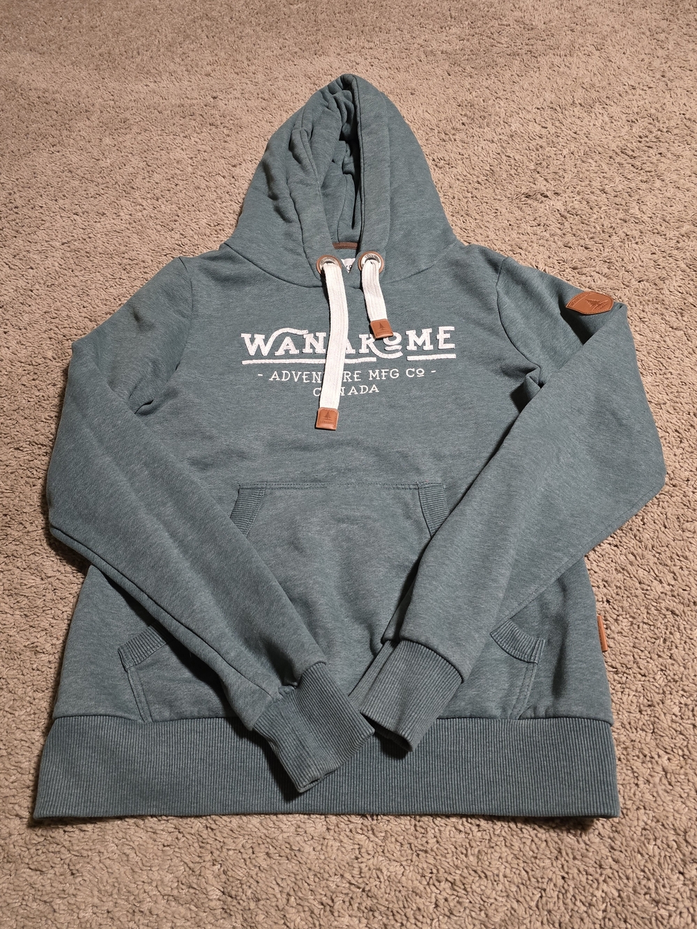 Wanakome Billy Hoodie Size Small